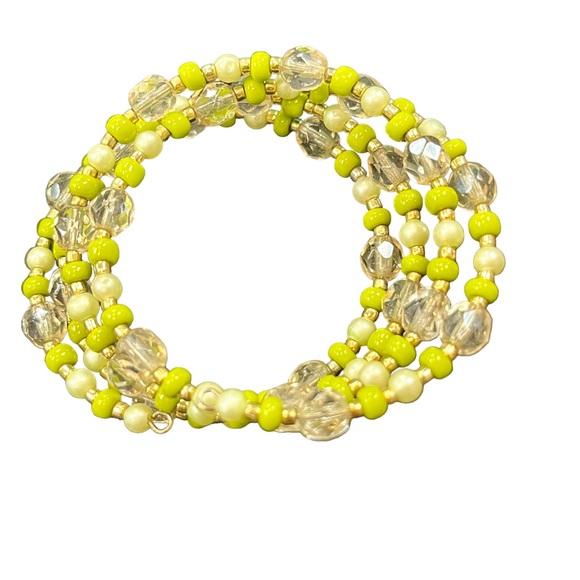 Peridot Pearl and Crystal Memory Wire Bracelet - Picture 1 of 4